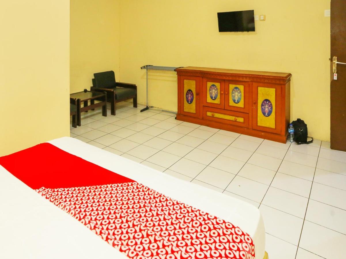 Oyo 93136 Hotel Santo Djaya 2 보고르 외부 사진